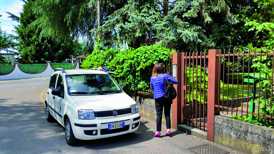 Coronavirus - Assistenza, spesa supermercato, negozi di vicinato e mercato