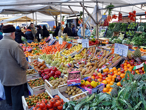 Bancarelle alimentari del lunedì